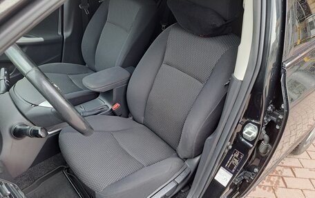 Toyota Corolla, 2011 год, 1 300 000 рублей, 12 фотография
