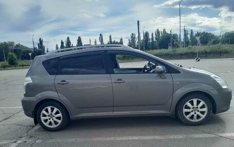 Toyota Corolla Verso I, 2005 год, 825 000 рублей, 9 фотография