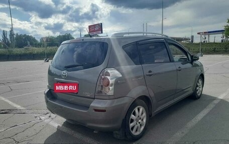 Toyota Corolla Verso I, 2005 год, 825 000 рублей, 7 фотография