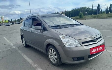 Toyota Corolla Verso I, 2005 год, 825 000 рублей, 14 фотография