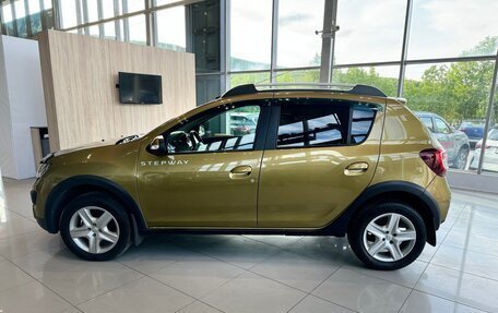 Renault Sandero II рестайлинг, 2016 год, 840 000 рублей, 2 фотография