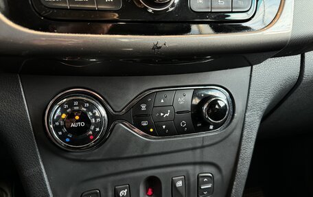 Renault Sandero II рестайлинг, 2016 год, 840 000 рублей, 21 фотография