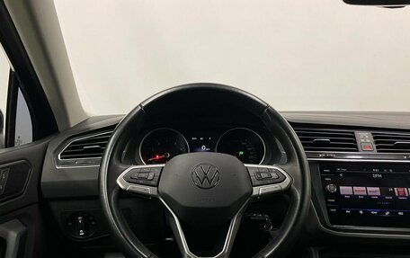 Volkswagen Tiguan II, 2021 год, 3 319 000 рублей, 15 фотография