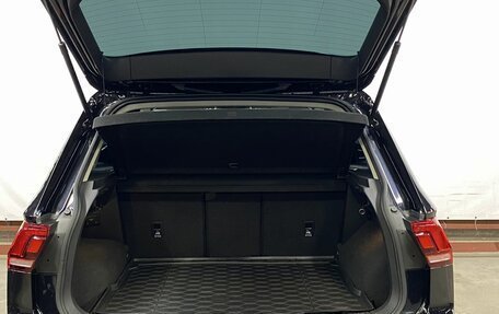 Volkswagen Tiguan II, 2021 год, 3 319 000 рублей, 10 фотография