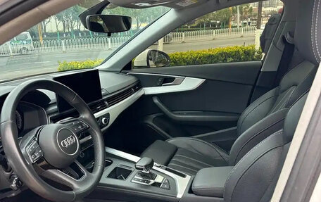 Audi A4, 2022 год, 2 580 000 рублей, 11 фотография