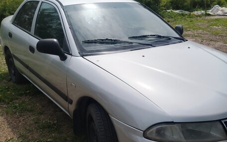 Mitsubishi Carisma I, 2003 год, 170 000 рублей, 3 фотография