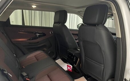 Land Rover Range Rover Evoque II, 2024 год, 6 500 000 рублей, 18 фотография