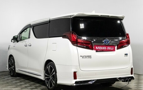 Toyota Alphard III, 2018 год, 3 990 000 рублей, 7 фотография