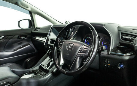 Toyota Alphard III, 2018 год, 3 990 000 рублей, 11 фотография