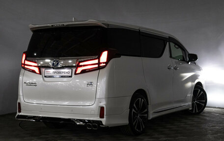 Toyota Alphard III, 2018 год, 3 990 000 рублей, 32 фотография