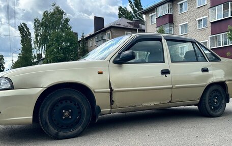 Daewoo Nexia I рестайлинг, 2010 год, 174 000 рублей, 4 фотография