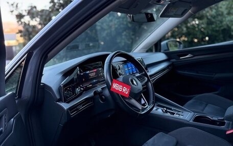 Volkswagen Golf VIII, 2022 год, 1 990 000 рублей, 8 фотография