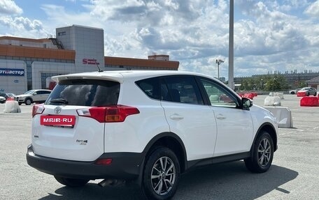 Toyota RAV4, 2013 год, 1 850 000 рублей, 4 фотография
