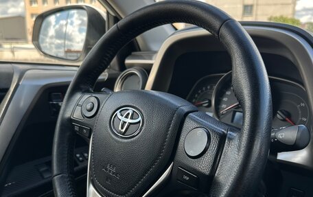 Toyota RAV4, 2013 год, 1 850 000 рублей, 13 фотография