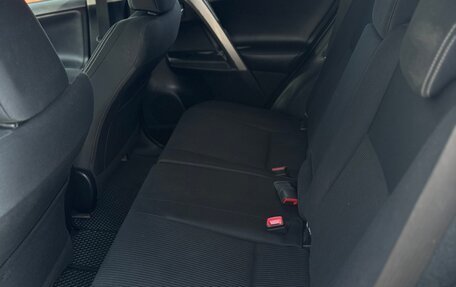 Toyota RAV4, 2013 год, 1 850 000 рублей, 12 фотография