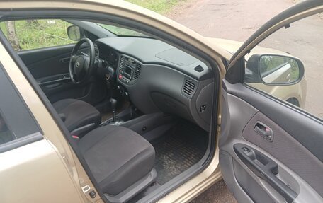 KIA Rio II, 2010 год, 525 000 рублей, 11 фотография