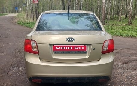 KIA Rio II, 2010 год, 525 000 рублей, 4 фотография