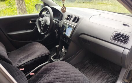 Volkswagen Polo VI (EU Market), 2010 год, 670 000 рублей, 8 фотография