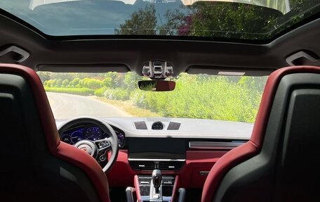 Porsche Cayenne III, 2022 год, 8 890 000 рублей, 6 фотография
