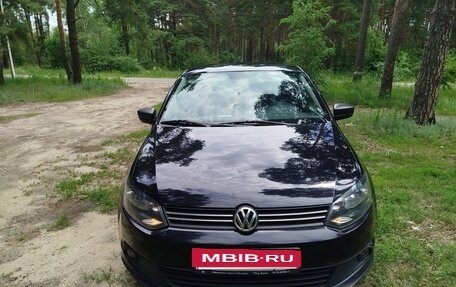 Volkswagen Polo VI (EU Market), 2010 год, 670 000 рублей, 5 фотография