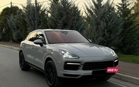 Porsche Cayenne III, 2022 год, 8 890 000 рублей, 2 фотография