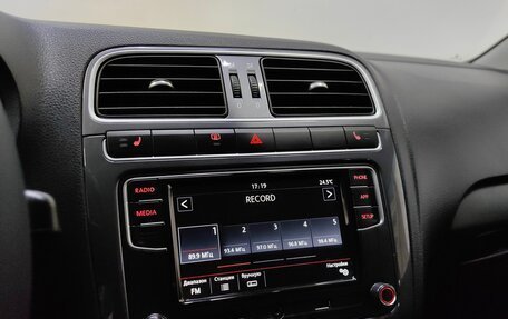 Volkswagen Polo VI (EU Market), 2019 год, 1 048 000 рублей, 14 фотография