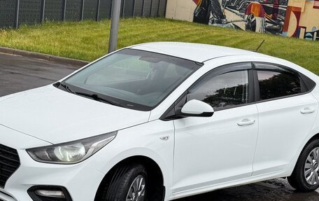 Hyundai Solaris II рестайлинг, 2017 год, 995 000 рублей, 9 фотография