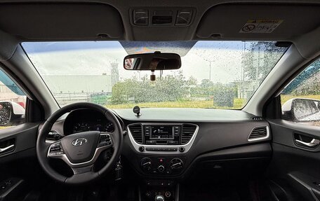 Hyundai Solaris II рестайлинг, 2017 год, 995 000 рублей, 14 фотография
