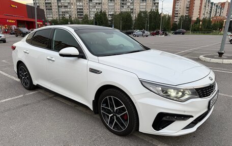 KIA Optima IV, 2019 год, 2 500 000 рублей, 2 фотография
