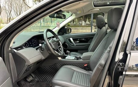 Land Rover Discovery Sport I рестайлинг, 2022 год, 2 415 030 рублей, 3 фотография