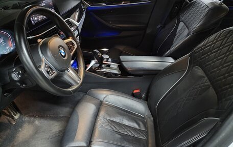 BMW 5 серия, 2019 год, 2 812 000 рублей, 18 фотография