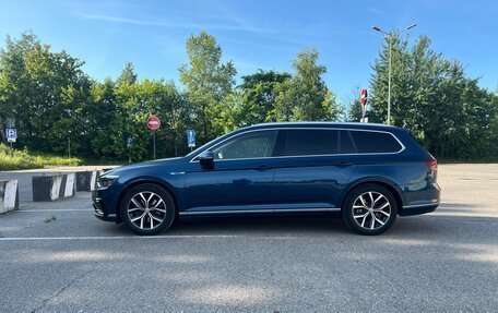 Volkswagen Passat B8 рестайлинг, 2019 год, 2 575 000 рублей, 2 фотография
