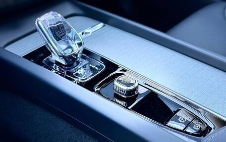 Volvo XC60 II, 2022 год, 3 590 000 рублей, 5 фотография