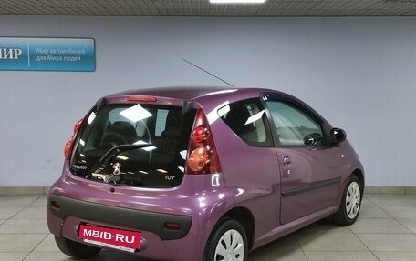 Peugeot 107 I рестайлинг, 2012 год, 630 000 рублей, 5 фотография