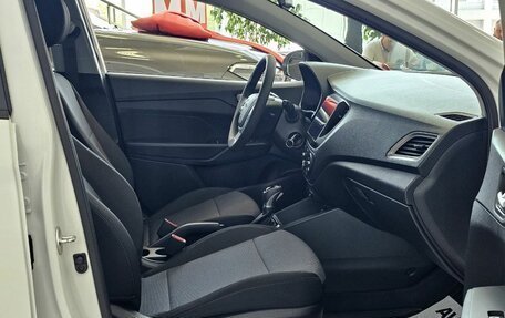 Hyundai Solaris II рестайлинг, 2021 год, 1 715 000 рублей, 17 фотография