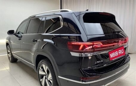 Volkswagen Teramont I, 2022 год, 3 170 000 рублей, 2 фотография