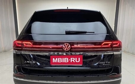 Volkswagen Teramont I, 2022 год, 3 170 000 рублей, 3 фотография