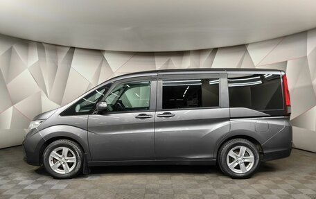 Honda Stepwgn IV, 2016 год, 1 645 000 рублей, 6 фотография