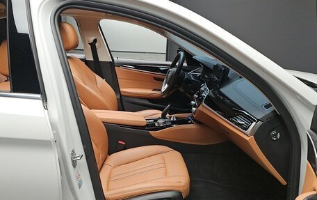BMW 5 серия, 2019 год, 2 879 000 рублей, 20 фотография
