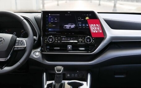 Toyota Highlander, 2025 год, 5 550 000 рублей, 8 фотография