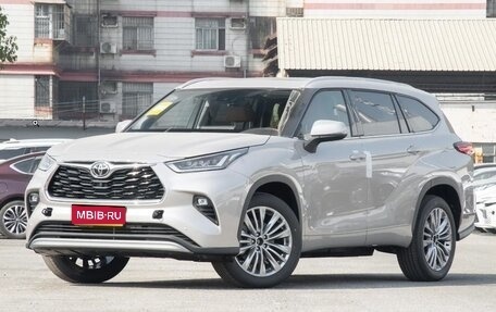 Toyota Highlander, 2025 год, 5 550 000 рублей, 1 фотография