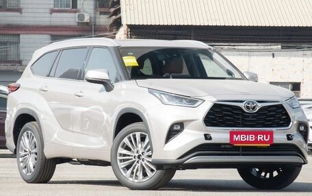 Toyota Highlander, 2025 год, 5 550 000 рублей, 3 фотография