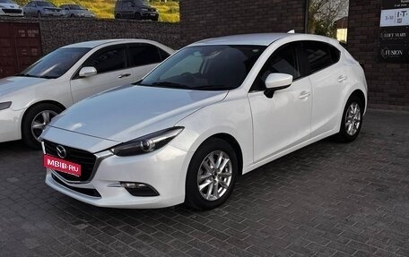 Mazda Axela, 2016 год, 1 000 000 рублей, 1 фотография