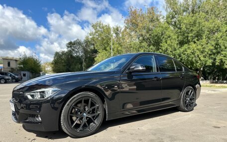BMW 3 серия, 2018 год, 2 700 000 рублей, 2 фотография