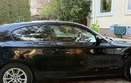 BMW 1 серия, 2011 год, 700 000 рублей, 5 фотография
