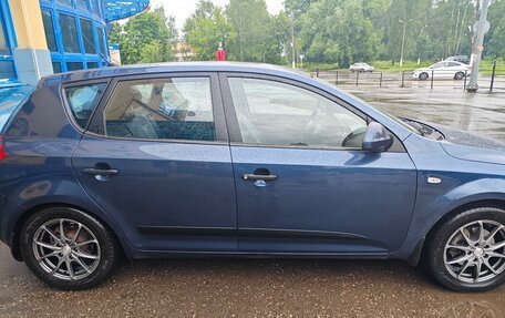 KIA cee'd I рестайлинг, 2008 год, 620 000 рублей, 9 фотография