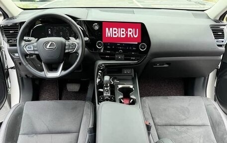 Lexus NX, 2022 год, 3 730 000 рублей, 4 фотография