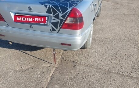 Mercedes-Benz C-Класс, 1993 год, 170 000 рублей, 10 фотография