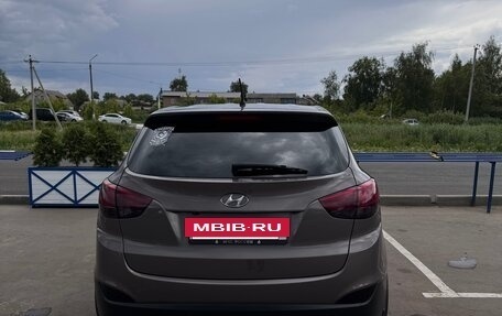 Hyundai ix35 I рестайлинг, 2014 год, 1 800 000 рублей, 4 фотография