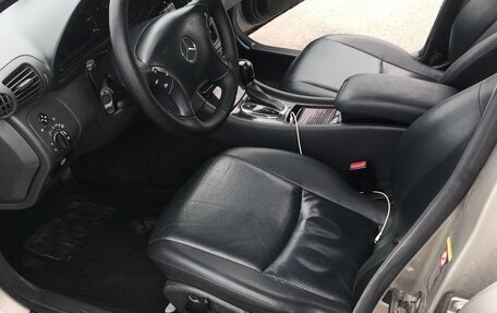 Mercedes-Benz C-Класс, 2003 год, 550 000 рублей, 10 фотография